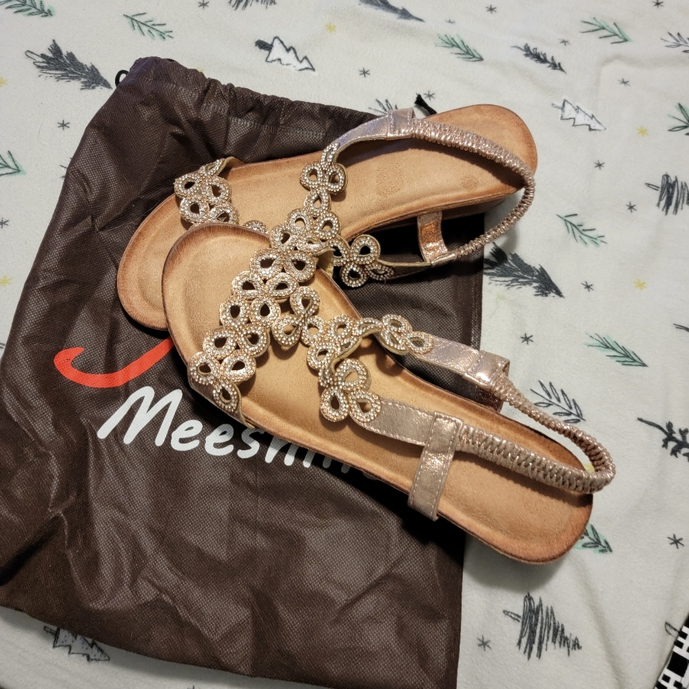 Sandals - Picture 2 of 6